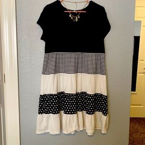 Black and white size medium dress.